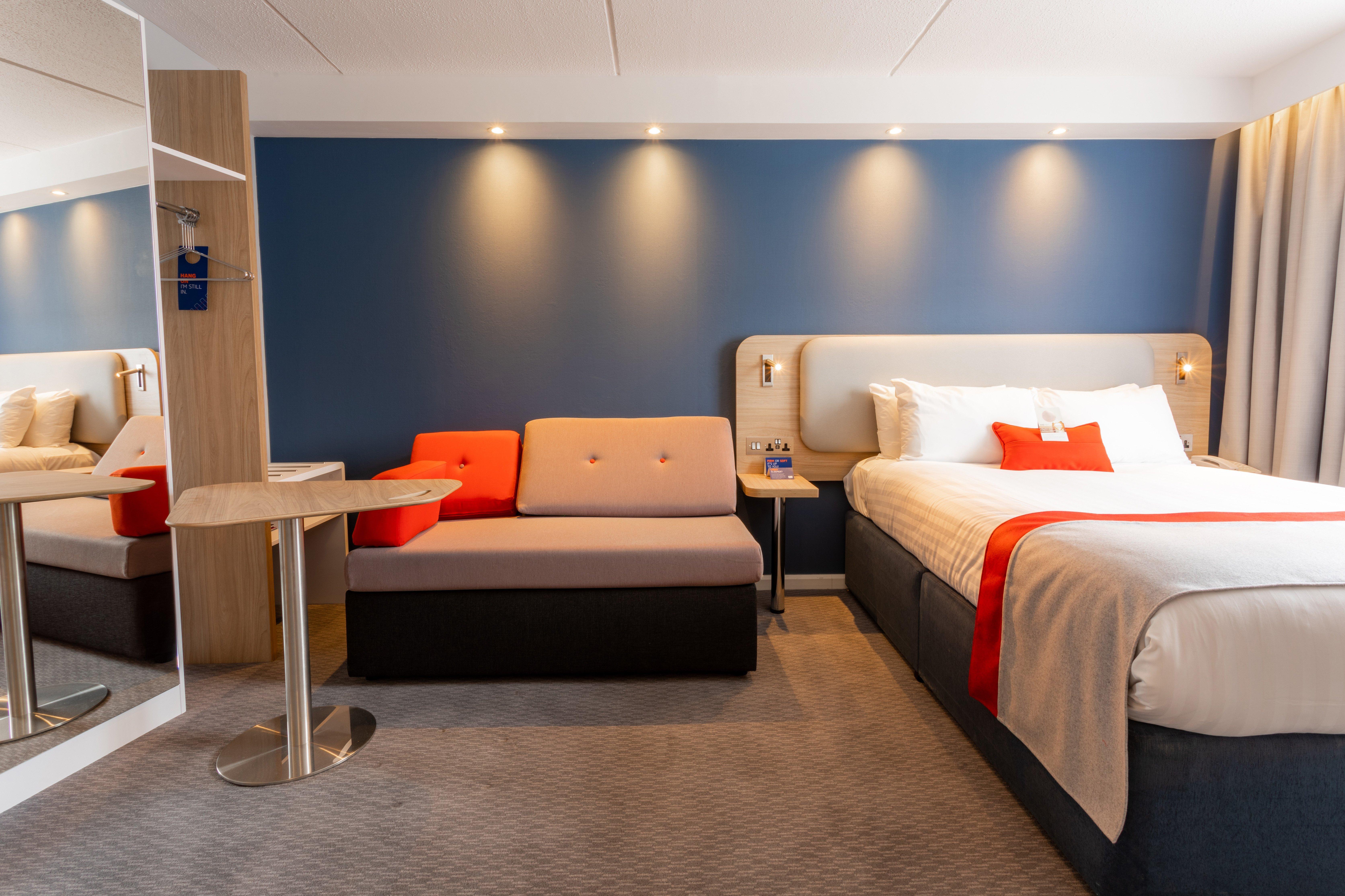Holiday Inn Express - Glasgow - City Ctr Theatreland By Ihg Exterior photo