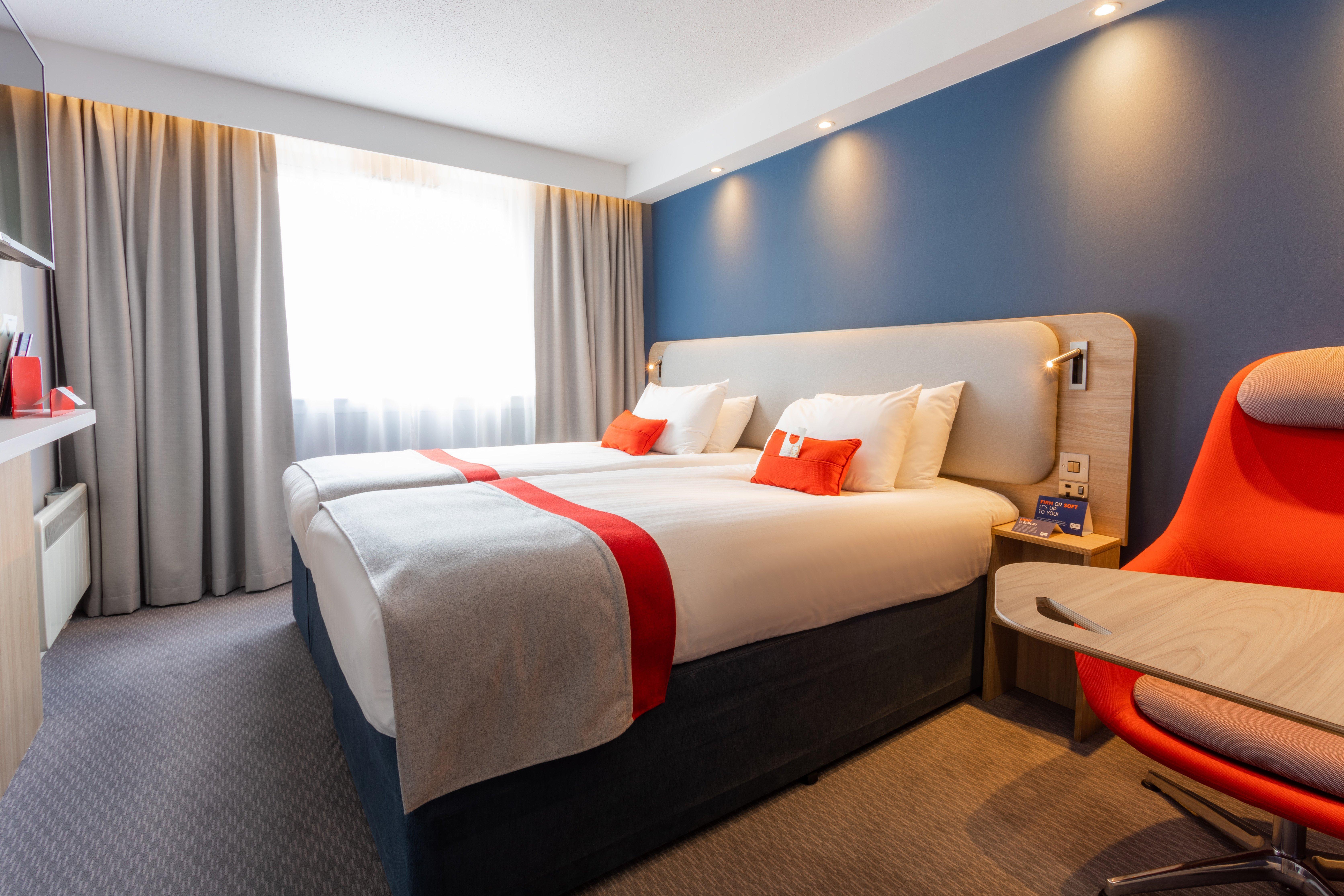 Holiday Inn Express - Glasgow - City Ctr Theatreland By Ihg Exterior photo