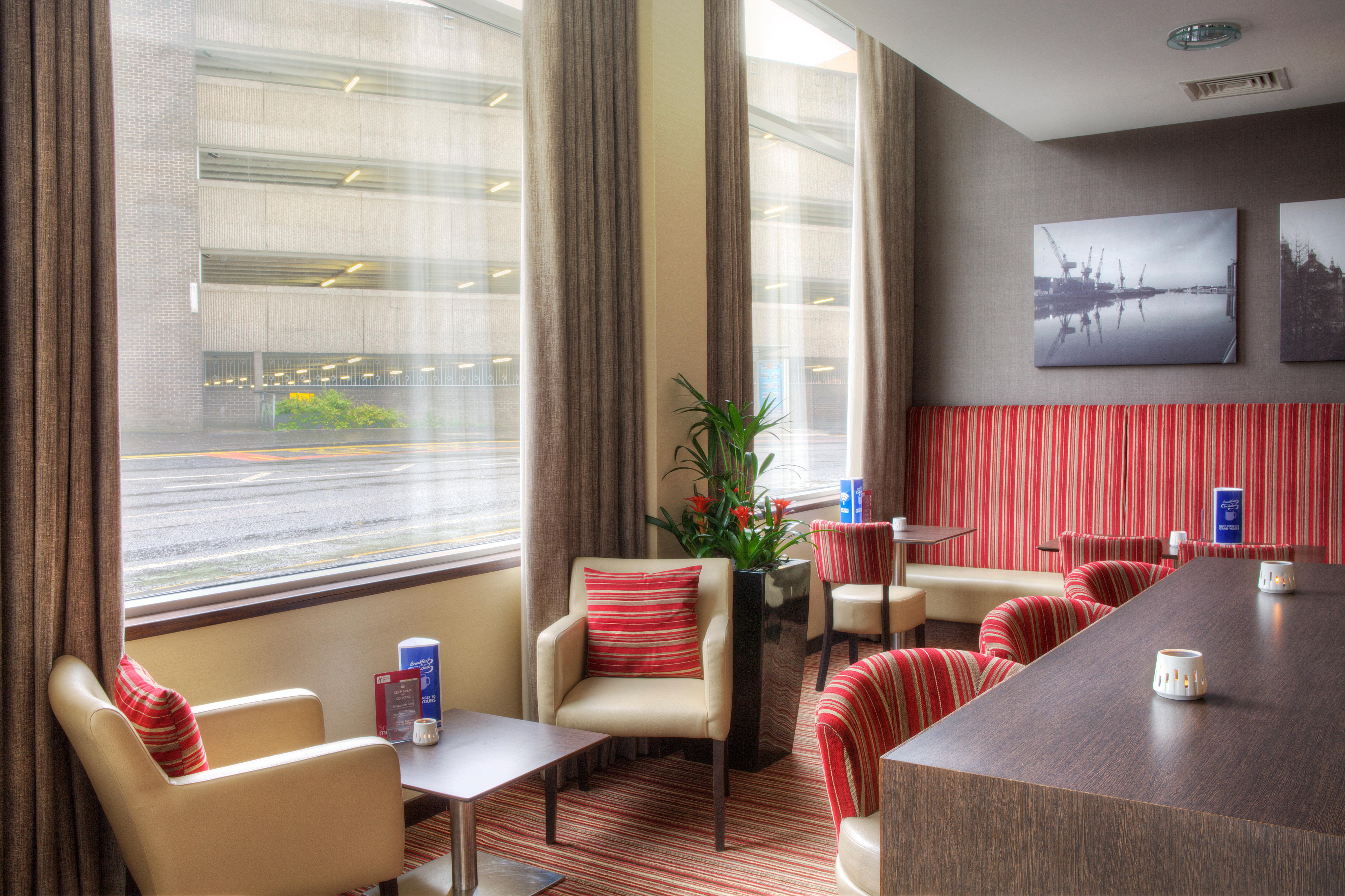 Holiday Inn Express - Glasgow - City Ctr Theatreland By Ihg Exterior photo