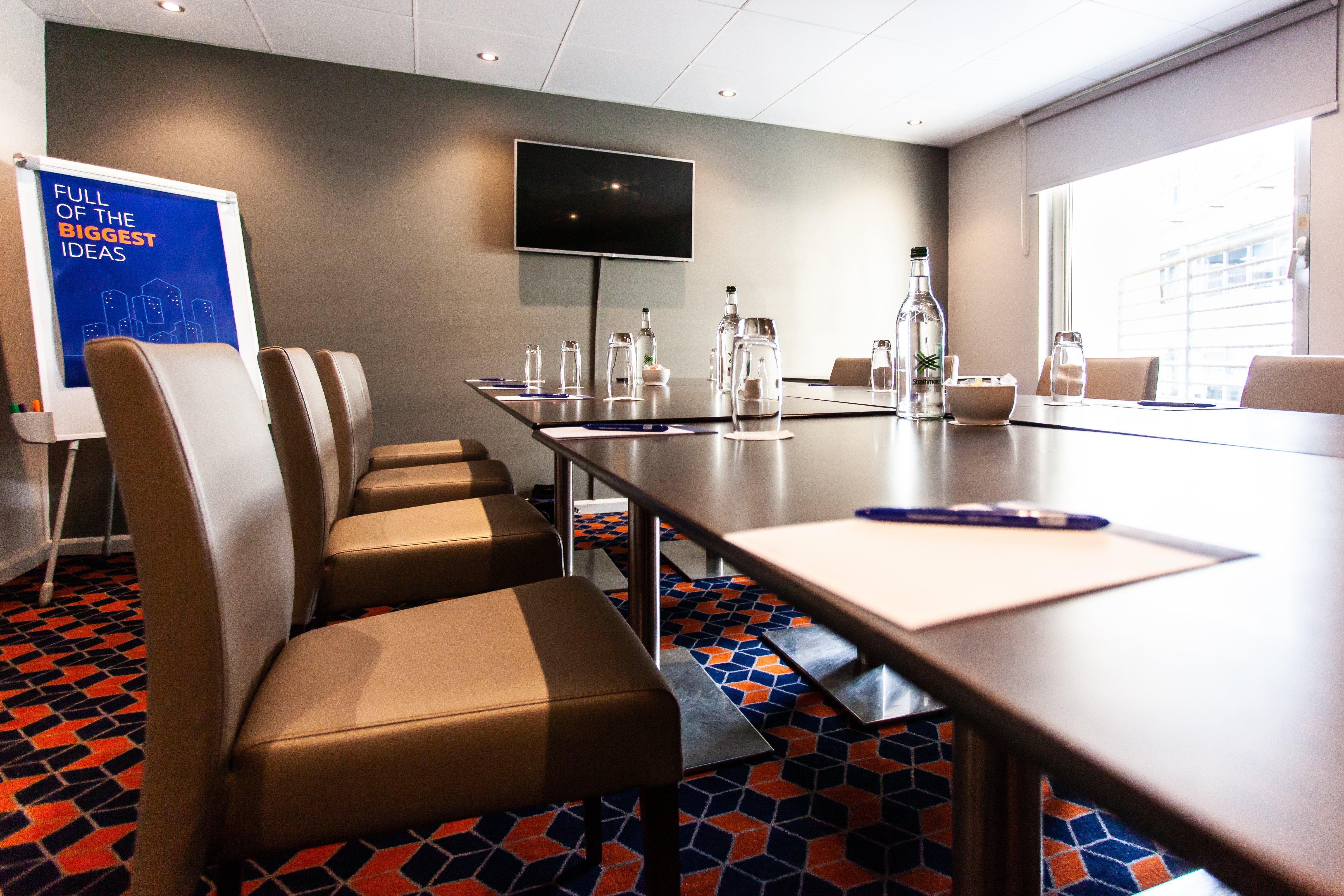 Holiday Inn Express - Glasgow - City Ctr Theatreland By Ihg Exterior photo
